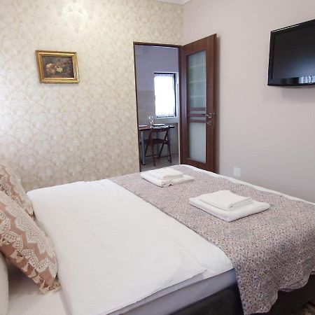 Laroka House Arty And Cosy Studio Universitate Center 부쿠레슈티 외부 사진